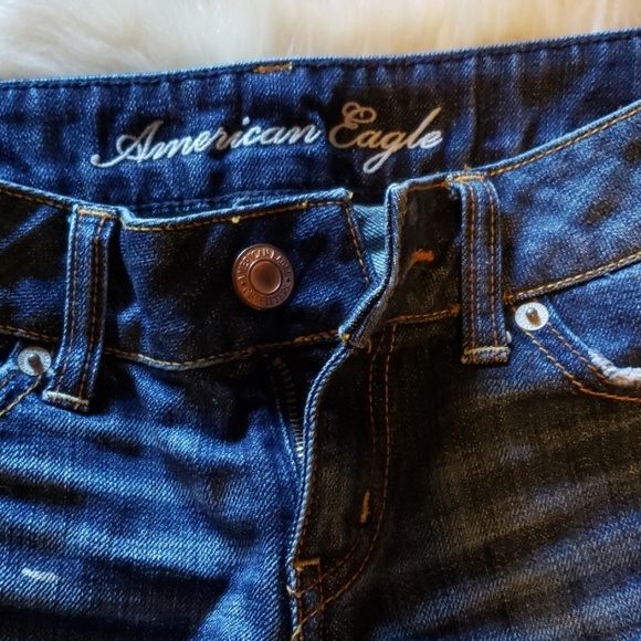 American Eagle Shorts - Picture 2 of 4